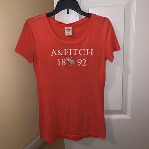 Abercrombie & Fitch t-shirt